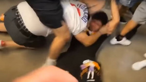 Pojavio se i snimak: Dvojica navijača Clippersa teško pretučena u Phoenixu