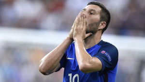 Gignac postigao pogodak protiv Meksika, a onda oduševio fudbalski svijet svojim potezom