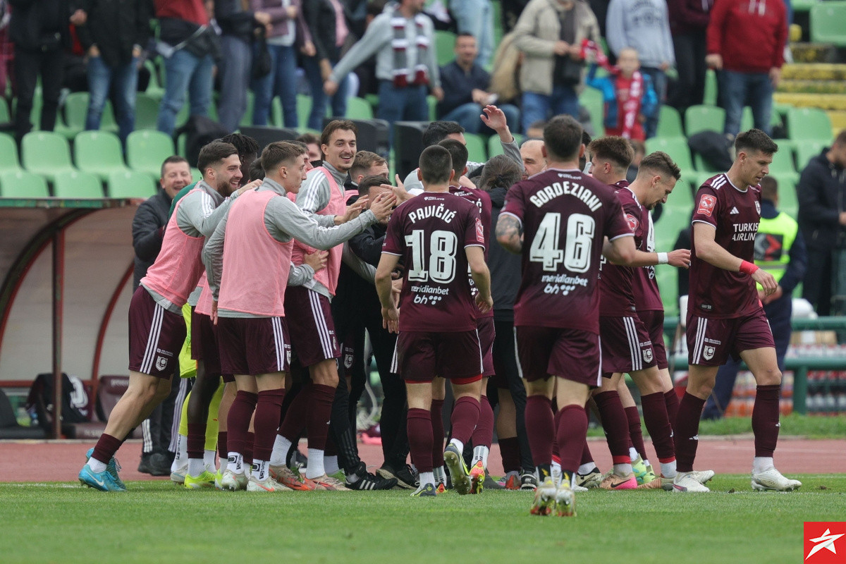 FK Sarajevo dobio licence za Wwin ligu i UEFA takmičenja, četiri kluba ostala bez evropske licence FK Sarajevo dobio licence za Wwin ligu i UEFA takmičenja, četiri kluba ostala bez evropske licence