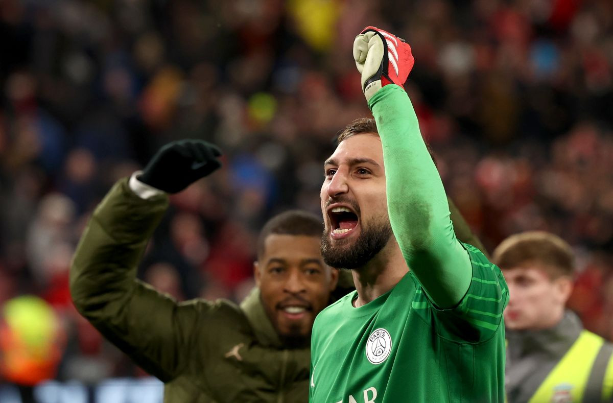 Do jutros je bio heroj PSG-a, pa navijače šokirala vijest da Donnarumma dogovara veliki transfer Do jutros je bio heroj PSG-a, pa navijače šokirala vijest da Donnarumma dogovara veliki transfer