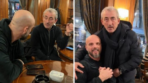 Mehmed Baždarević u Sarajevu u društvu poznatog pjevača