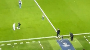 Video koji je rastužio mnoge: Šta je radio Hazard nakon utakmice Reala i Chelseaja?