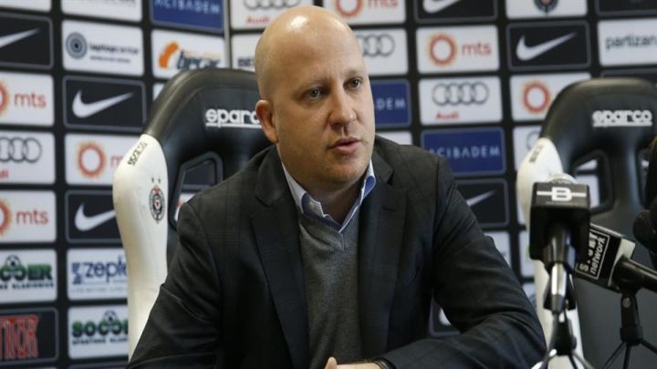 Partizan ostaje bez trenera: Nikolić ide u Videoton