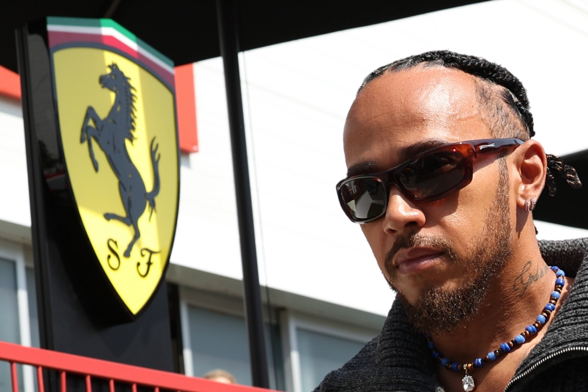 Iako zvanično nije u Ferrariju, Hamilton već pet puta dolazio u Maranello: Otkriveni detalji posjeta Iako zvanično nije u Ferrariju, Hamilton već pet puta dolazio u Maranello: Otkriveni detalji posjeta