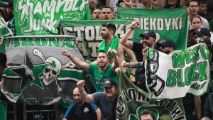 Panathinaikos "pomeo" Fenerbahče za finale Eurolige, policijski psi izazvali nadrealne scene