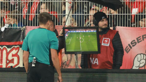 VAR odlazi u historiju, FIFA pravi revoluciju i uvodi FVS?