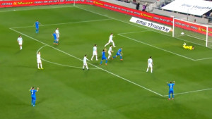 Rijetko bi koji golman ovo odbranio: Izraelac postigao spektakularan gol