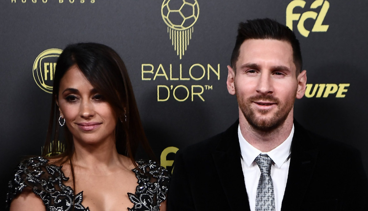 Lionel Messi u pratnji porodice stigao po šestu Zlatnu loptu