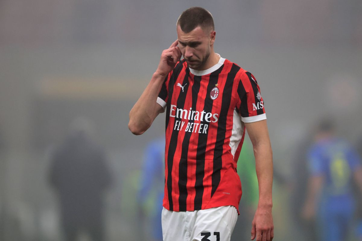 Terminator sa Save višak u Milanu: Rossoneri dogovaraju transfer Pavlovića, Srbin već ima novi klub Terminator sa Save višak u Milanu: Rossoneri dogovaraju transfer Pavlovića, Srbin već ima novi klub