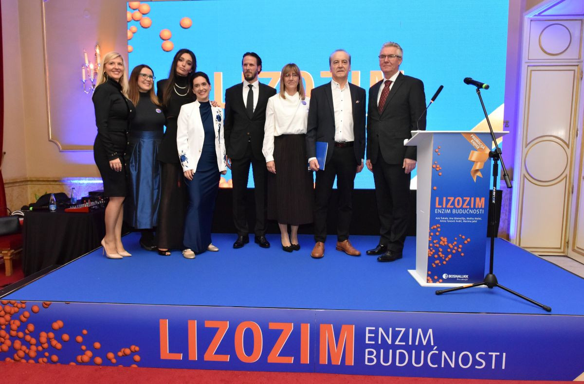 U Narodnom pozorištu održana promocija knjige “Lizozim – enzim budućnosti”
