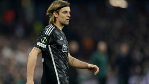 Ajax ga ponizio, spakovao kofere i otišao gospodski, a sada je nagrađen na najbolji način!