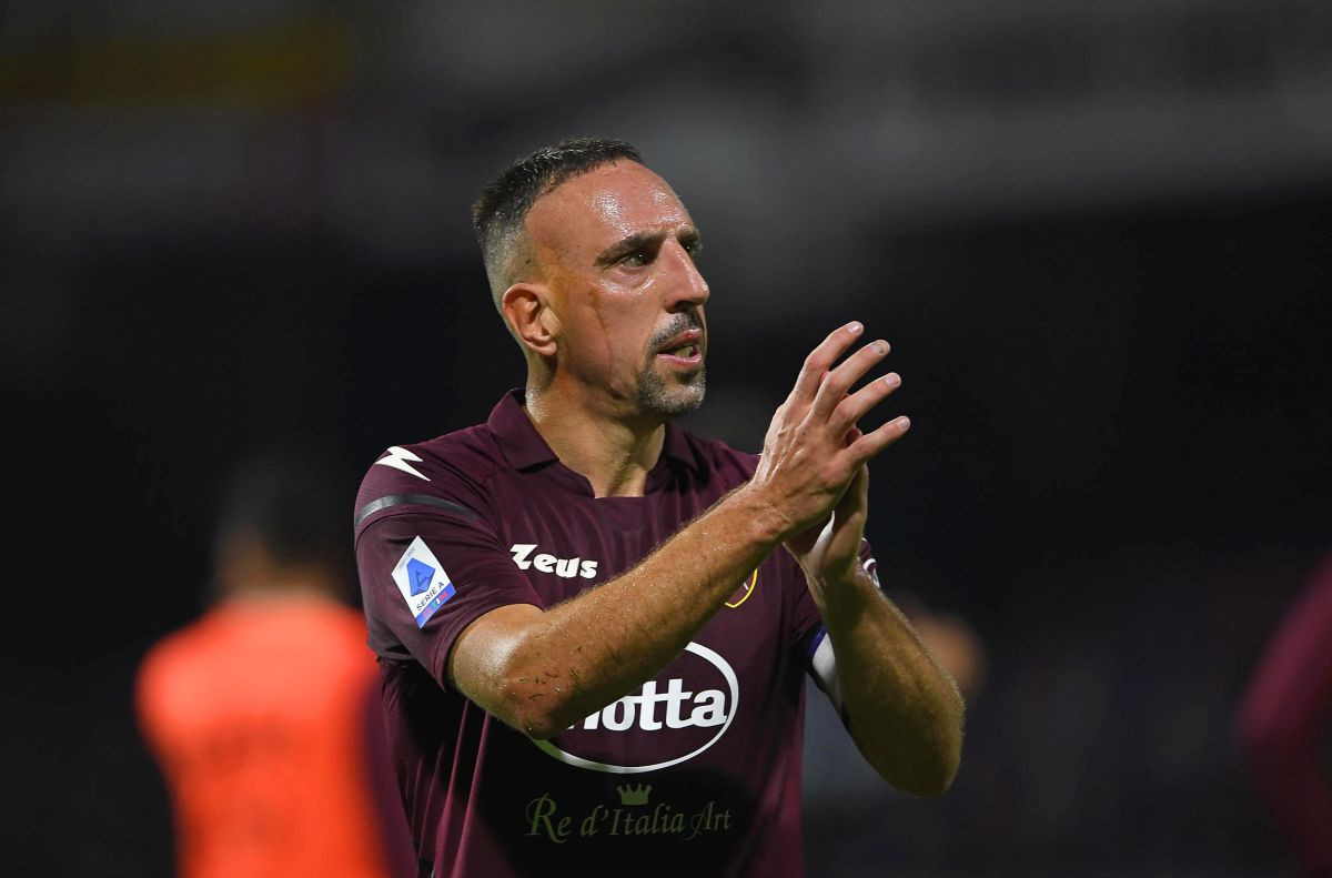 "Jučer mi je ponuđen Ribery, nisam znao da još uvijek igra" "Jučer mi je ponuđen Ribery, nisam znao da još uvijek igra"