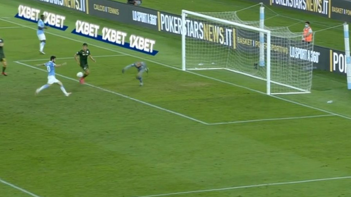 U dresu Lazija se niko nikad nije obrukao kao večeras Luis Alberto