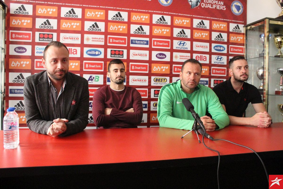 "Šef je uradio sve da nam podigne samopouzdanje koje smo izgubili prošle sedmice" "Šef je uradio sve da nam podigne samopouzdanje koje smo izgubili prošle sedmice"