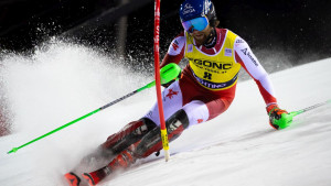 Ludnica pod reflektorima Madonne di Campiglio: Schwarz slavio u slalomu za skijaške sladokusce