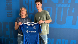 Mladi reprezentativac Bosne i Hercegovine potpisao za Schalke