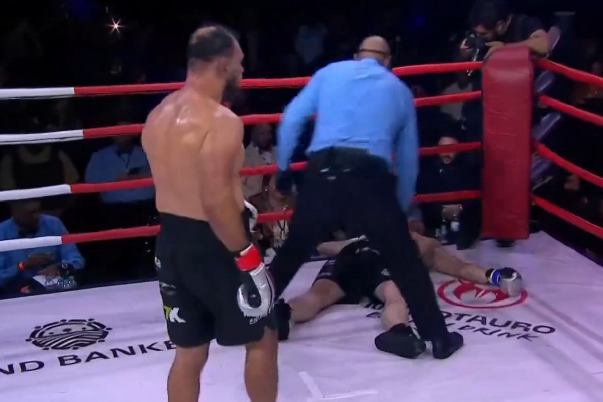 Influencer izazvao MMA legendu na meč - Završio je brutalno uspavan! Influencer izazvao MMA legendu na meč - Završio je brutalno uspavan!
