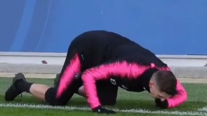 Zvuči poznato? PSG-ova zvijezda "šmrkala" linije