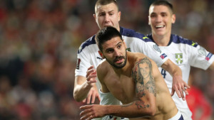 Sjajne igre dolaze na naplatu: Mitrović pred transferom karijere