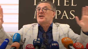 Dok Dinamo dominira protiv Tottenhama Mamić "briljira" na Facebooku