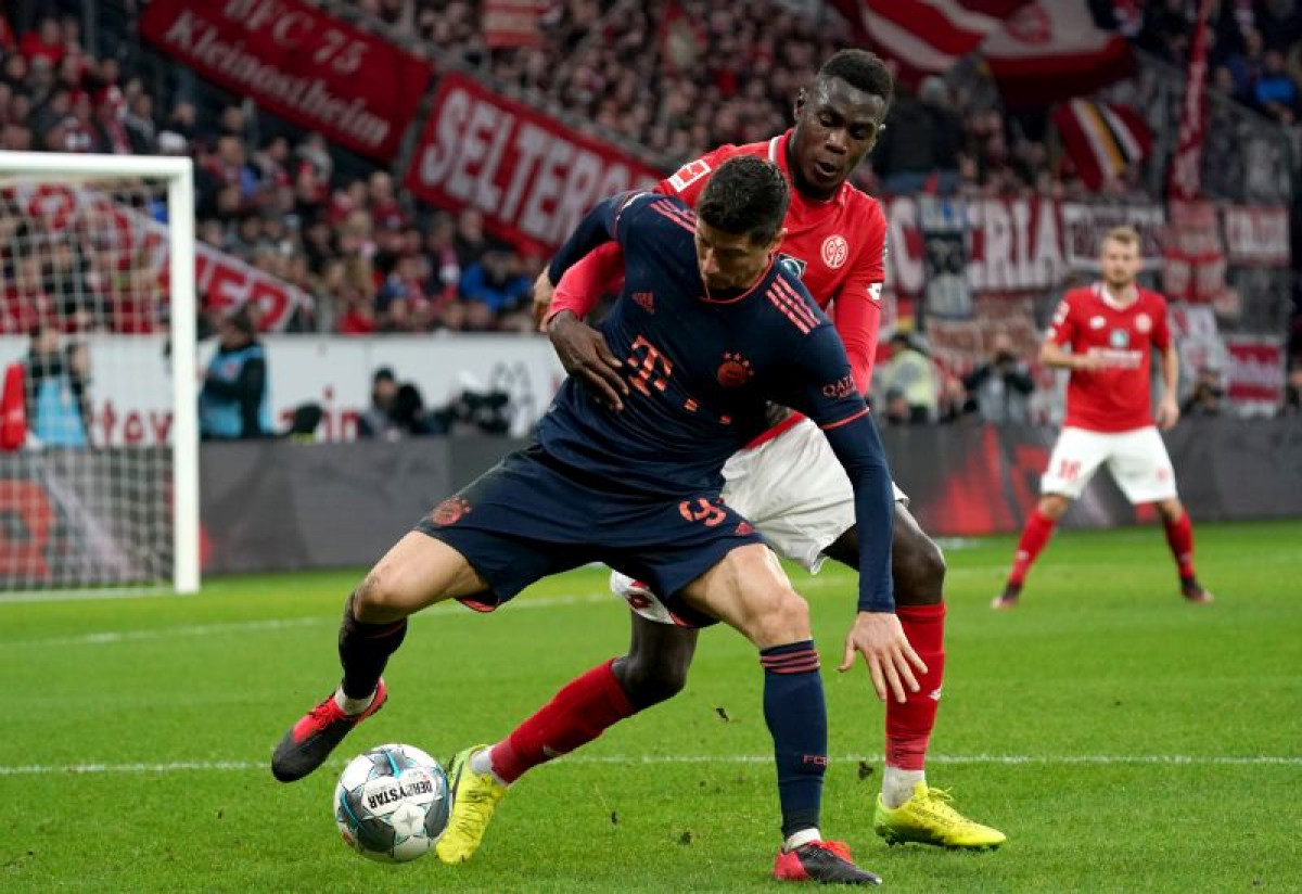 Furiozan start Bayerna dovoljan za pobjedu protiv Mainza, Eintracht do boda u sudijskoj nadoknadi