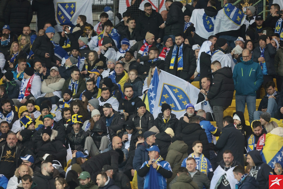 Austrijanci su tek bili u šoku kada se oglasio spiker na stadionu u Beču