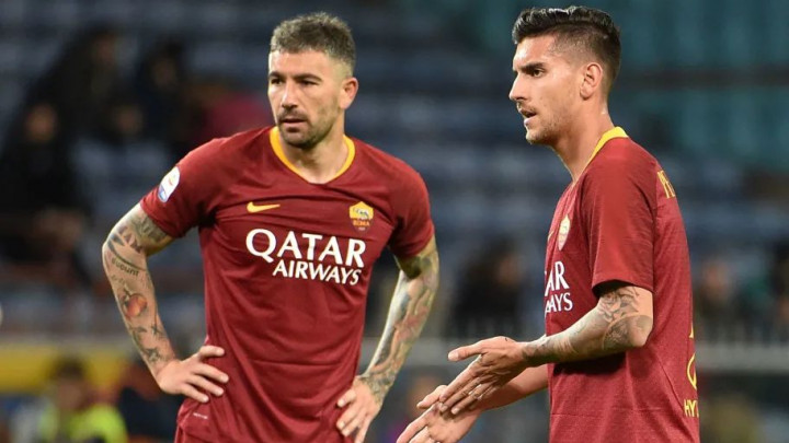 Varnice na terenu: Kolarov i Pellegrini se posvađali zbog slobodnog udarca
