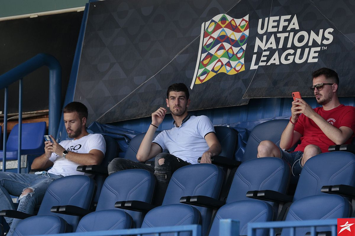 Osmanković se nakon epizode u Šibeniku vratio u BiH, poziv nekadašnjeg kluba nije mogao odbiti