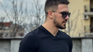 Scene potpunog haosa iz Beograda sa MMA zvijezdom - Poznati borac nije imao milosti