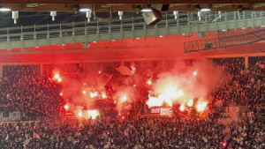 BiH povela, a onda bakljada i ludnica na tribinama!