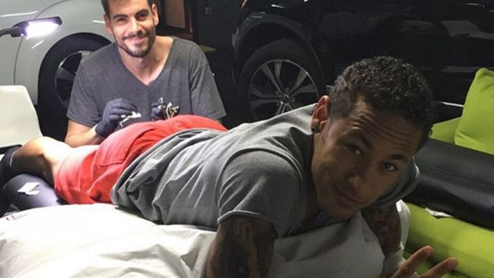 Neymar na nozi ima neobičnu tetovažu