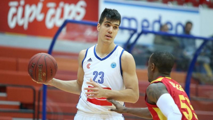 Zvuči nevjerovatno, ali je istinito: Hrvatski košarkaš stigao u novi klub, odradio trening i otišao!