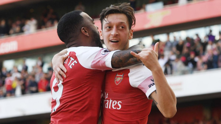 "Ozil će jednog dana doći sigurno u Tursku jer me naveče zove i pjeva mi pjesme Fenerbahčea"