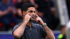 Arteta prekrižio tri igrača, već su poznata imena četiri igrača koja stižu na Emirates?!