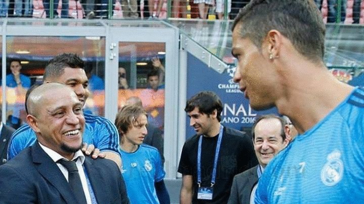 Roberto Carlos poželio sreću Ronaldu prije finala