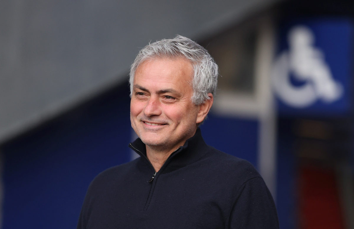 Mourinho na poklon od uprave Rome dobija jednu od najvećih ikonaSerije A? Mourinho na poklon od uprave Rome dobija jednu od najvećih ikonaSerije A?