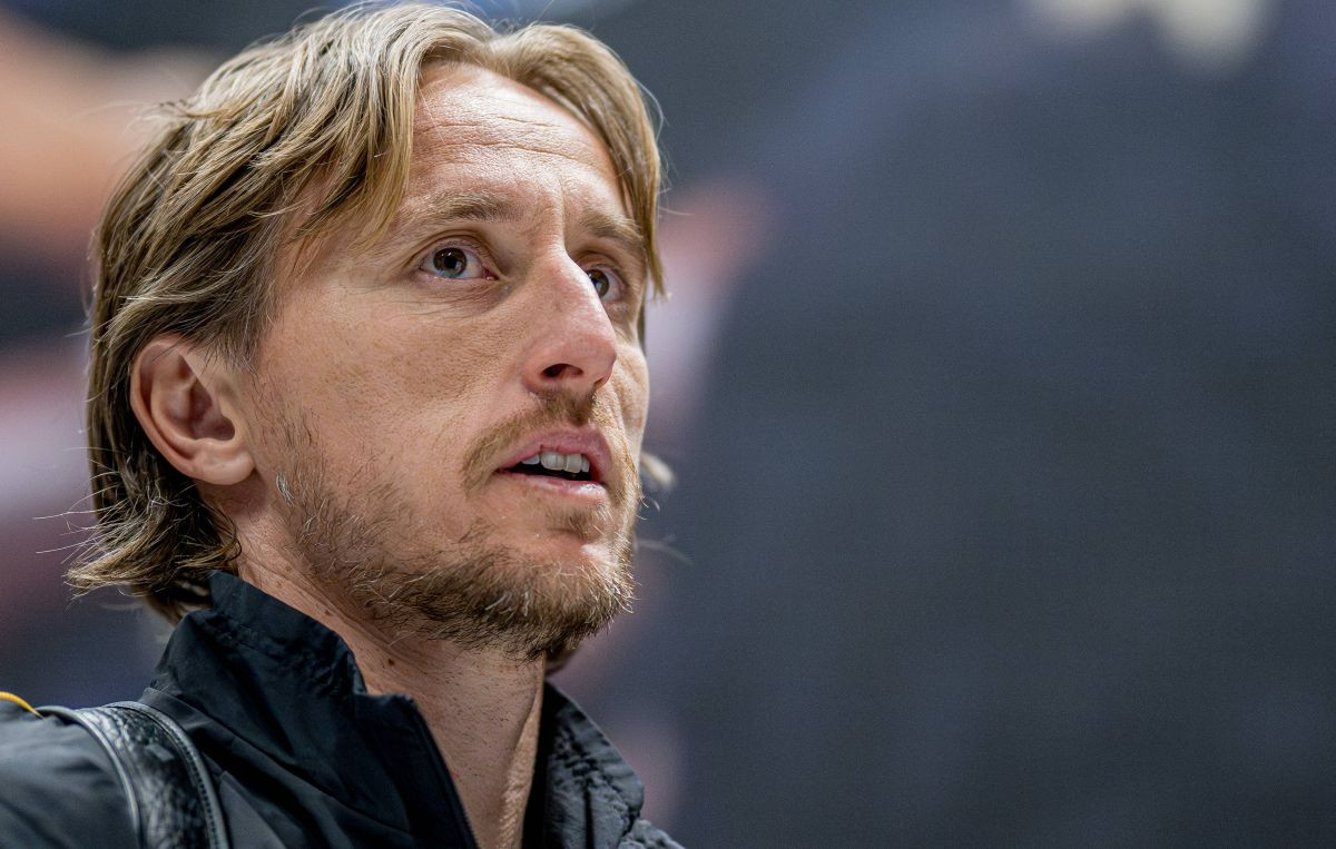 Ni Real, ali ni Dinamo! Modrićev sin u dresu neočekivanog kluba: "Šta je to je*ote?" Ni Real, ali ni Dinamo! Modrićev sin u dresu neočekivanog kluba: "Šta je to je*ote?"