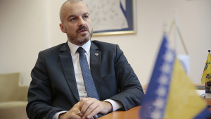 Pilav posmatrač suđenja na meču Lige prvaka