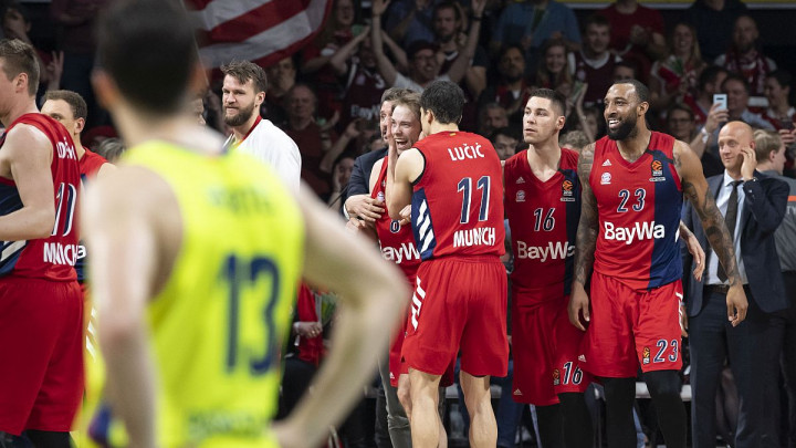 Efes lagano protiv Budućnosti, Koponen srušio Barcelonu