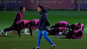 Automatski je otpisao trojicu: Xavi je prvo 30 sekundi šutio, a onda je krenula žestoka paljba