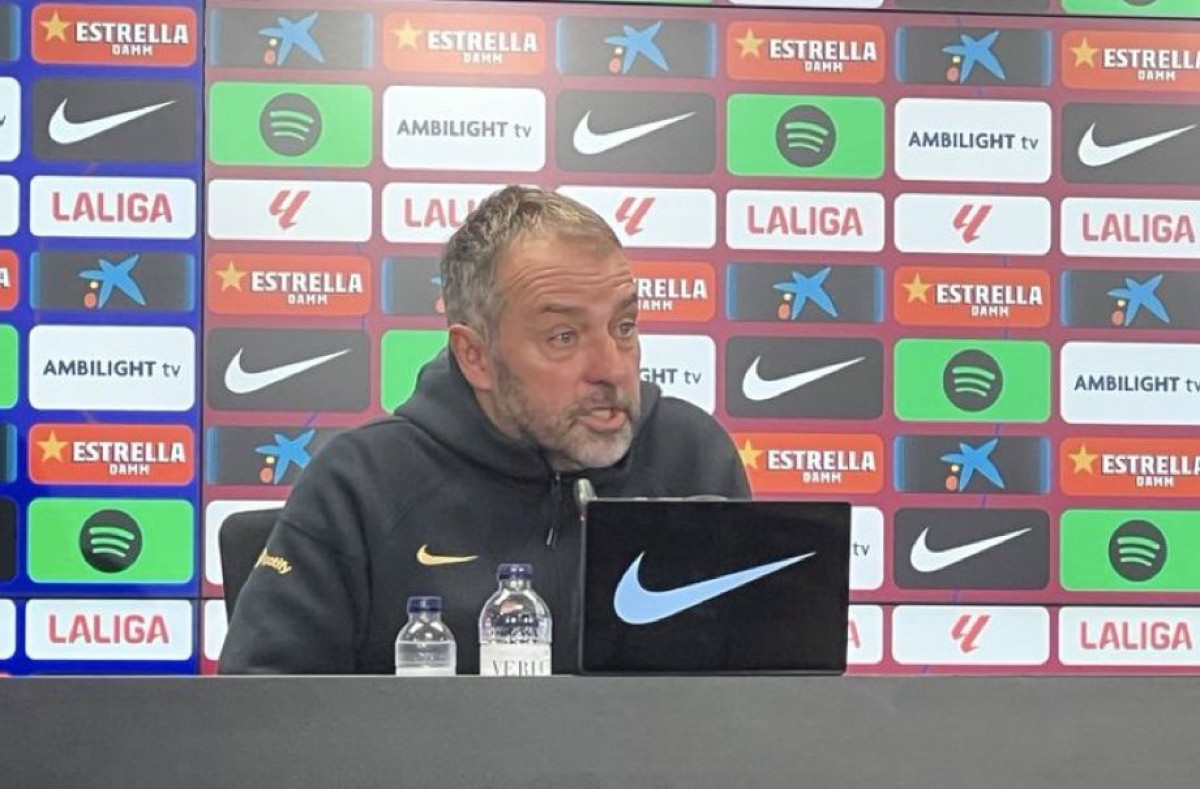 Flick više ne želi slušati šta drugi pričaju, javno rekao sve: "On je prvi golman i nema diskusije" Flick više ne želi slušati šta drugi pričaju, javno rekao sve: "On je prvi golman i nema diskusije"
