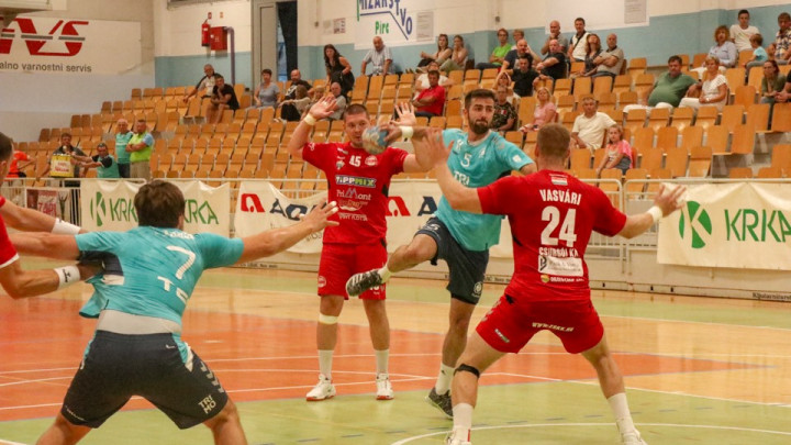 Pokazuje da će biti veliko pojačanje: Hamidović i u Trimo Trebnju nastavio rešetati mreže