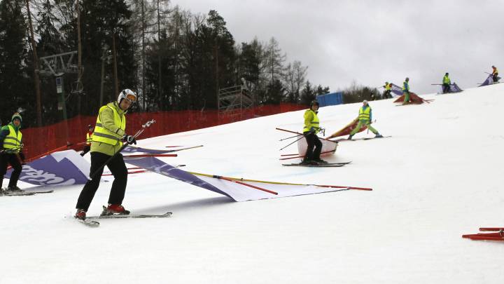 Otkazan slalom za skijašice i veleslalom za skijaše
