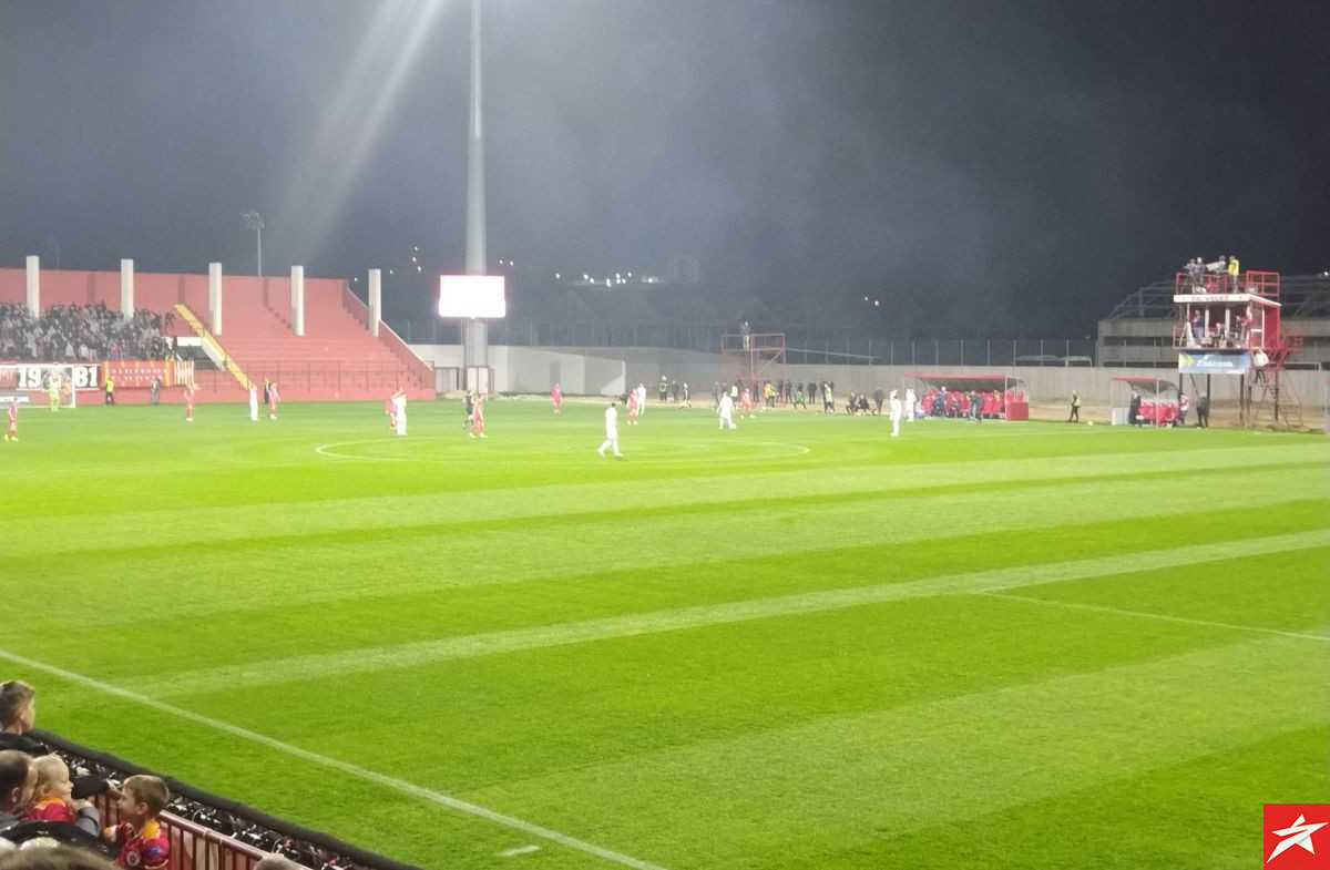 Hladan tuš na stadionu Rođeni za navijače Veleža