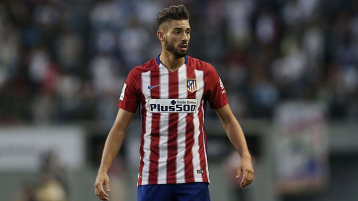 Carrasco 'bacio' Messija na stražnjicu