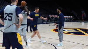 Nikola Jokić zaigrao kolo na treningu Denvera