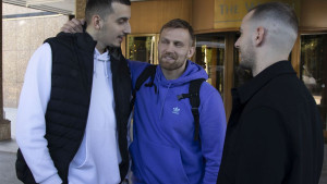 Skandal godine: Srbin nokautirao Hrvata, propustit će Svjetsko prvenstvo zbog operacije?