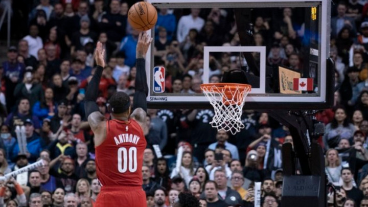 Melo pogodio za pobjedu Portlanda protiv prvaka, Lakersi razbili Knickse