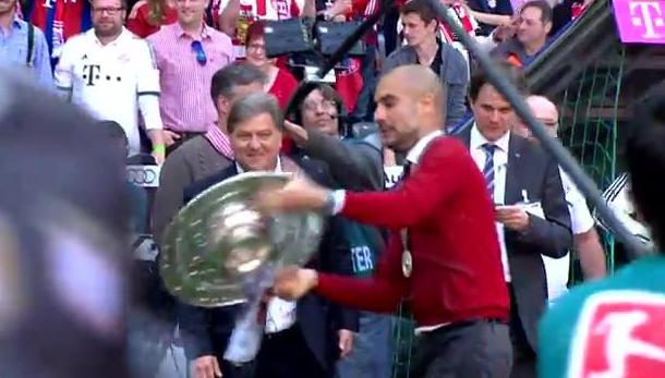 Deset najsmješnijih situacija u ovoj sezoni Bundeslige Deset najsmješnijih situacija u ovoj sezoni Bundeslige