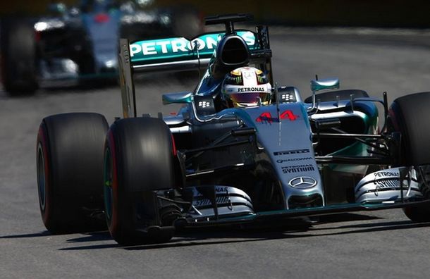 Hamiltonu pol ispred Rosberga